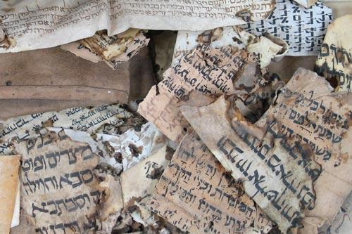 Exploring a Forgotten World: A Social History of Medieval Jewry as Revealed in the Cairo Genizah