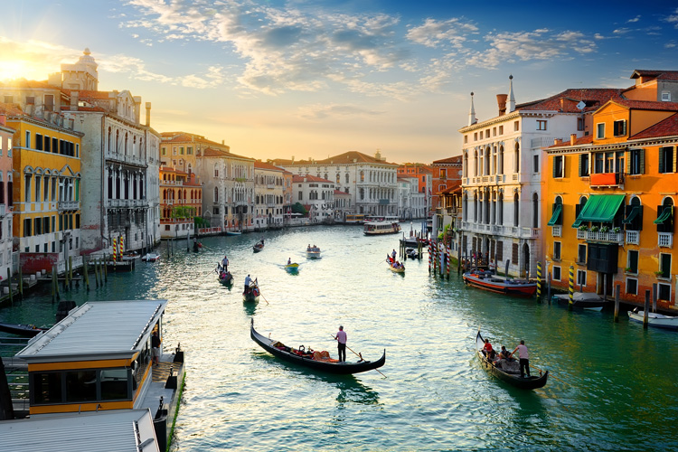 Grand Canal in Venice at the sunset, Italy (Givaga / iStock)